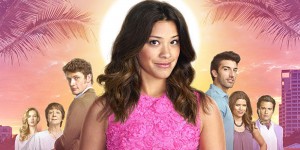Jane The Virgin -- Image Number: JAV1_Cast.jpg -- Pictured (L-R): Yael Grobglas as Petra, Ivonne Coll as Alba, Brett Dier as Michael, Gina Rodriguez as Jane, Justin Baldoni as Rafael, Andrea Navedo as Xo and Jaime Camil as Rogelio -- ÃÂ© 2015 The CW Network, LLC. All rights reserved.