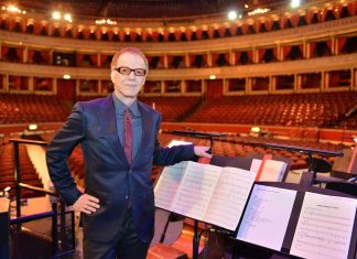 Danny Elfman será responsável pela trilha sonora de “Liga da Justiça”