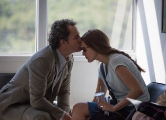 Assista ao trailer do drama “All I See Is You” com Blake Lively Assista ao primeiro trailer do drama "All I See Is You" com Blake Lively