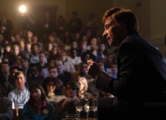 Veja Hugh Jackman na primeira foto do longa “The Front Runner” Veja Hugh Jackman na primeira foto do longa "The Front Runner"