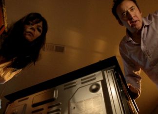 Nicolas Cage e Selma Blair aparecem em novo trailer do trash “Mom and Dad”