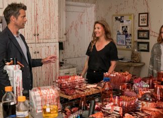 Crítica: Santa Clarita Diet (2ª Temporada) Crítica: Santa Clarita Diet (2ª Temporada)