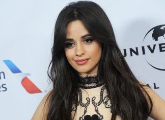 “Cinderela” estrelada por Camila Cabello ganha data de estreia