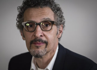John Turturro é confirmado como Falcone em “The Batman”