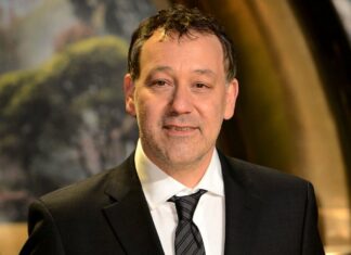 Chiwetel Ejiofor está empolgado em ter Sam Raimi como diretor de “Doutor Estranho 2”