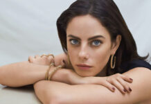 Kaya Scodelario é confirmada em “Senna”, minissérie nacional da Netflix