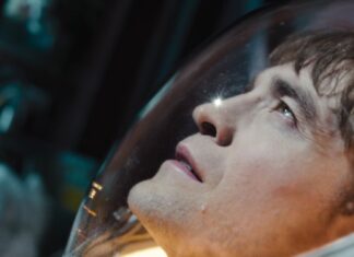 Robert Pattinson brilha “Mickey 17” em thriller psicológico de Bong Joon Ho